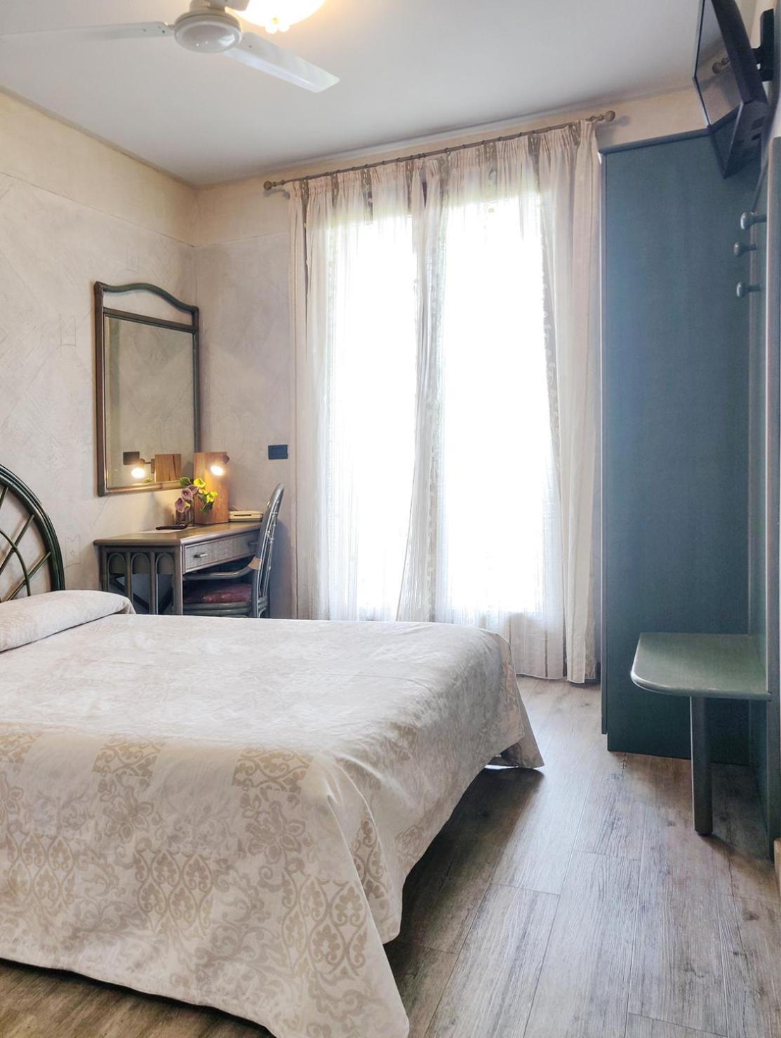 לאזיסה Hotel Castello S. Antonio מראה חיצוני תמונה