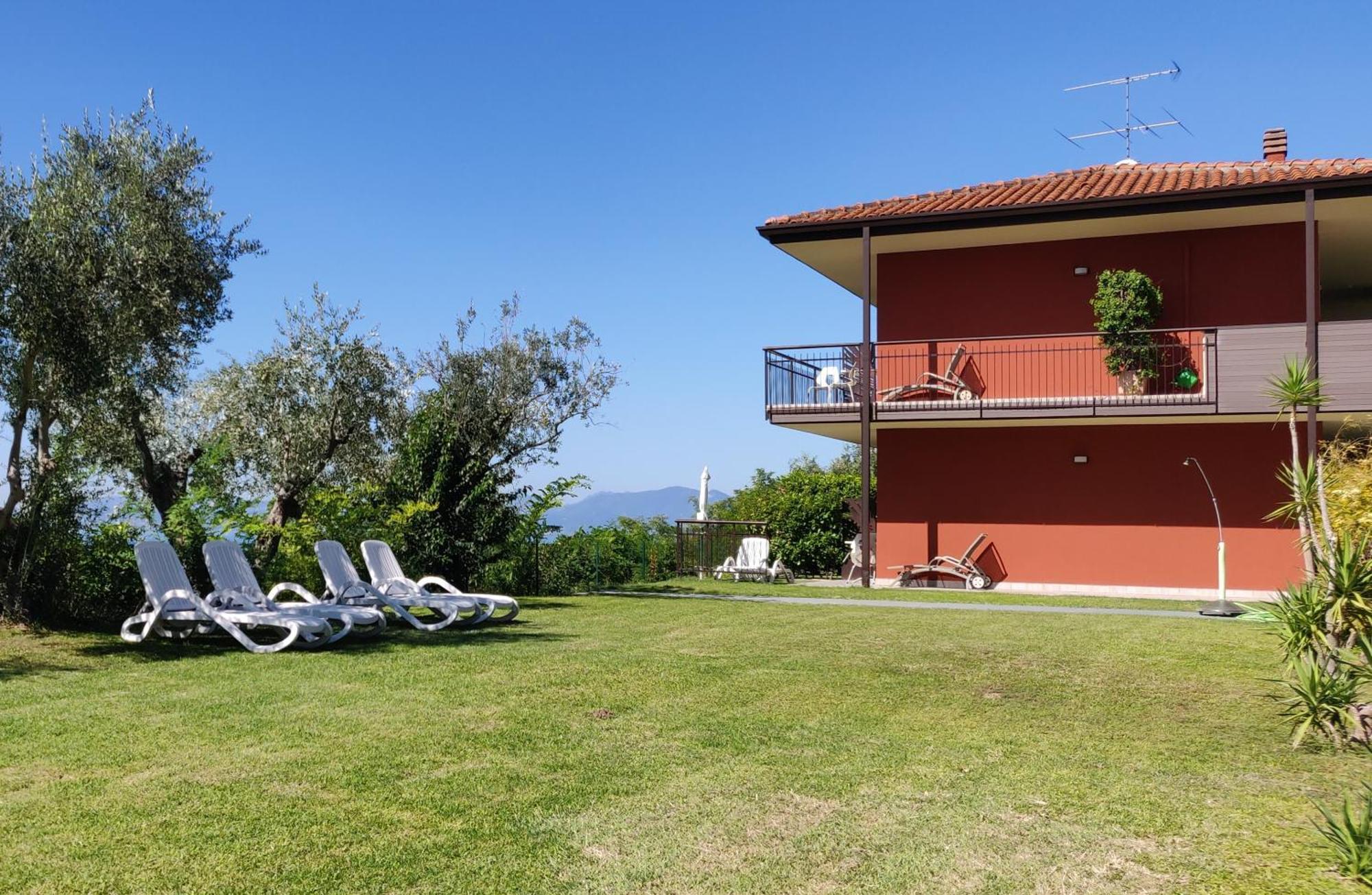 לאזיסה Hotel Castello S. Antonio מראה חיצוני תמונה